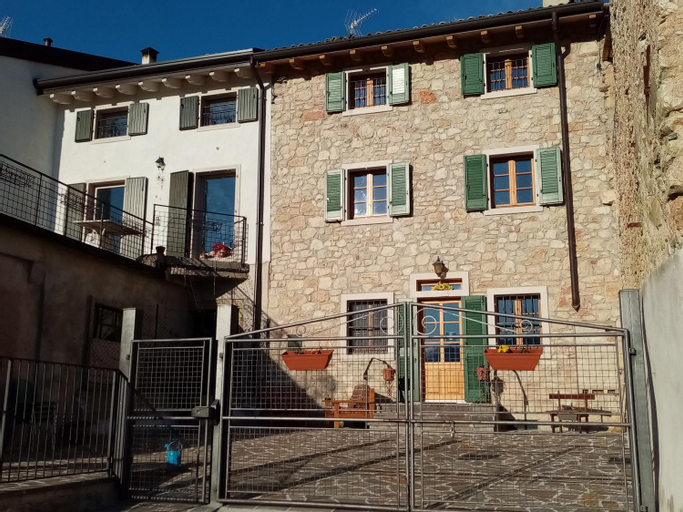 Ca' del Laki, Verona