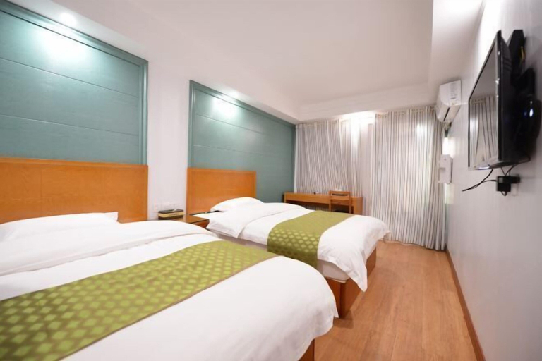 Bedroom 2, Tiancheng Jiudian, Deyang