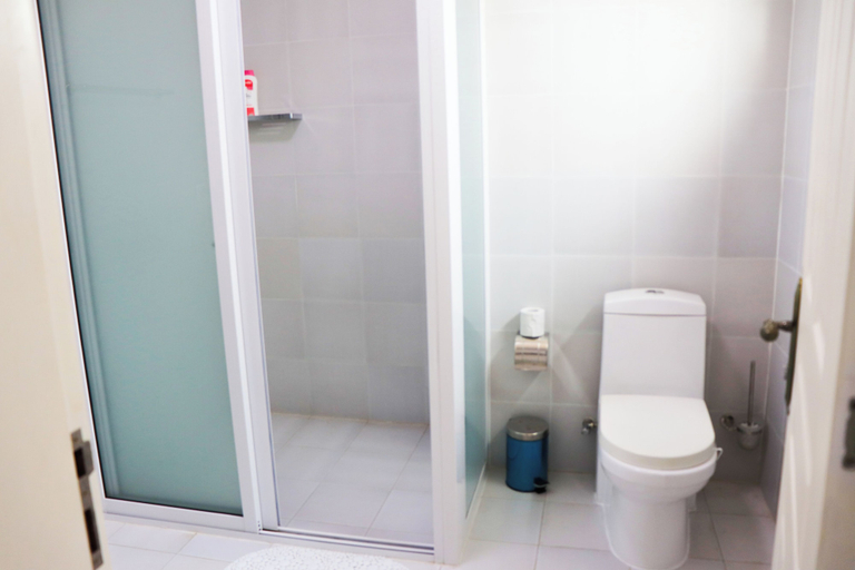 Bathroom 4, Hotel Coral da Ilha, Ingombota