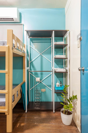 Others 5, AZUL: Grove area, 2 min walk to UPLB Gate, Los Baños