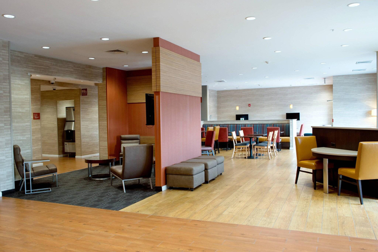 Public Area 3, TownePlace Suites by Marriott Ames, Story