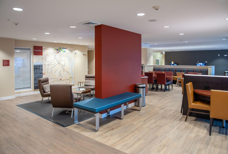 Food & Drinks 5, Towneplace Suites Mobile Saraland, Mobile