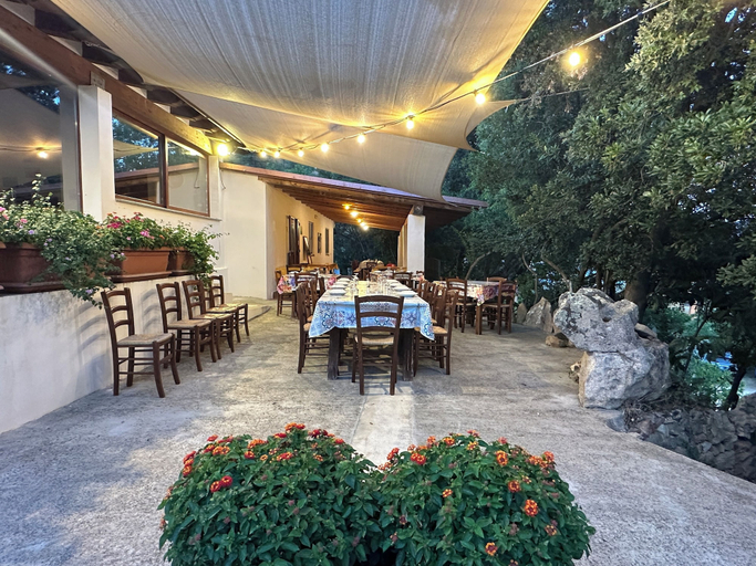 Food & Drinks 5, Agriturismo Piperedda, Nuoro