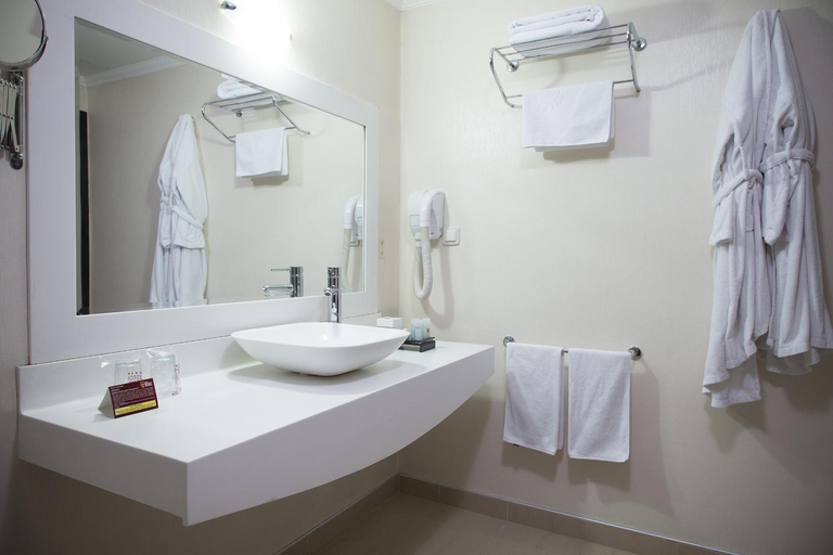 Bathroom 3, Gurkent Hotel, Çankaya