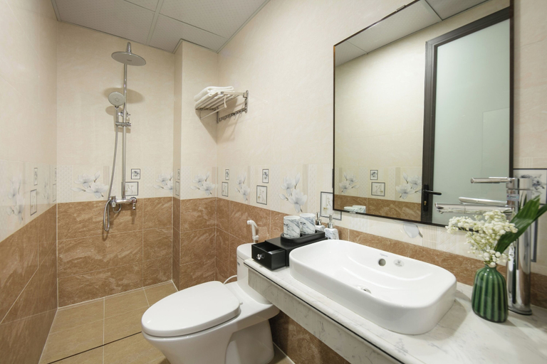 Bathroom 3, Dung Lai Hotel, Cát Hải