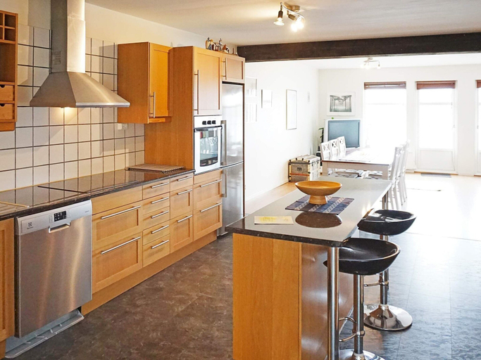 Others 2, 4 Person Holiday Home in Kungshamn-by Traum, Sotenäs