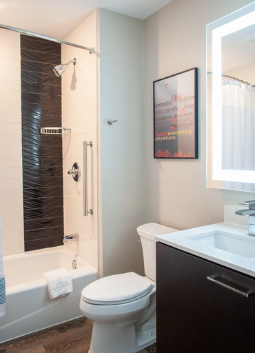 Bathroom 4, Towneplace Suites Mobile Saraland, Mobile