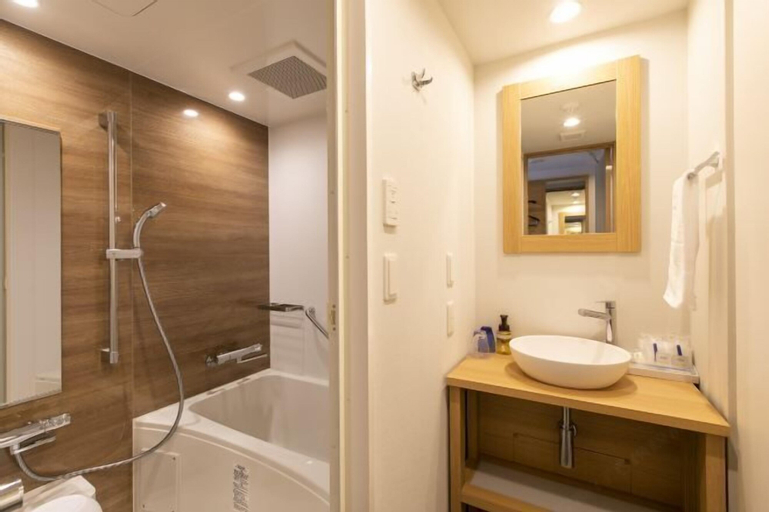 Bathroom 5