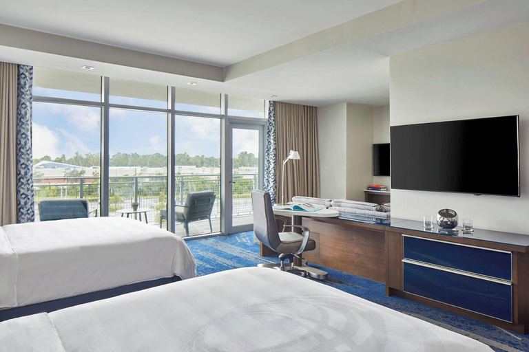 Bedroom 3, The Daytona, Autograph Collection, Volusia