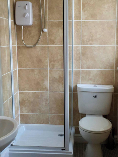 Bathroom 3, The Northdale Hotel Ltd, Lincolnshire
