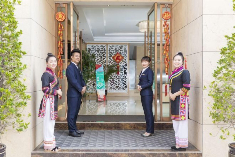 Exterior & Views 2, Yaju Hotel, Pu'er