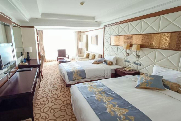 Bedroom 1, Renji Hotel, Beijing