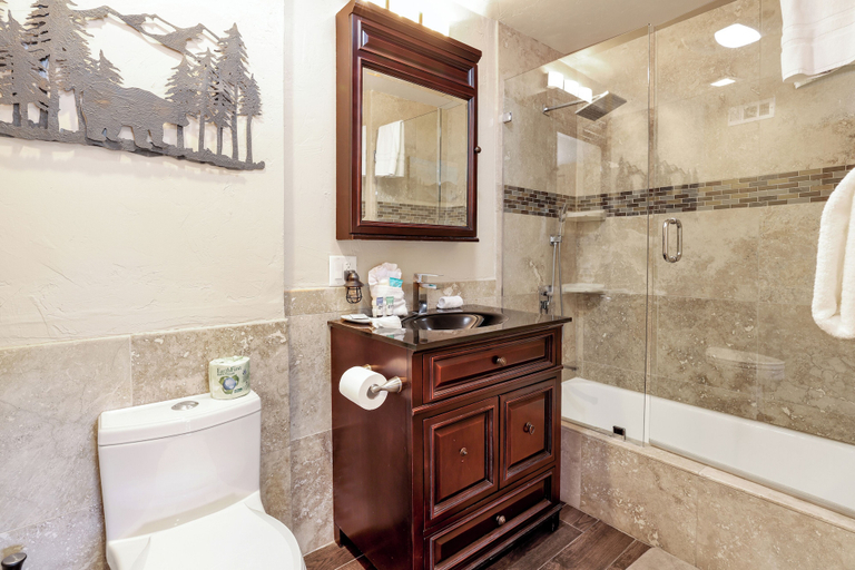 Bathroom 4, Circle Views #1602, San Bernardino