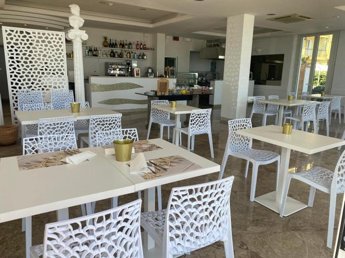 Food & Drinks 4, Miami Suite, Rimini