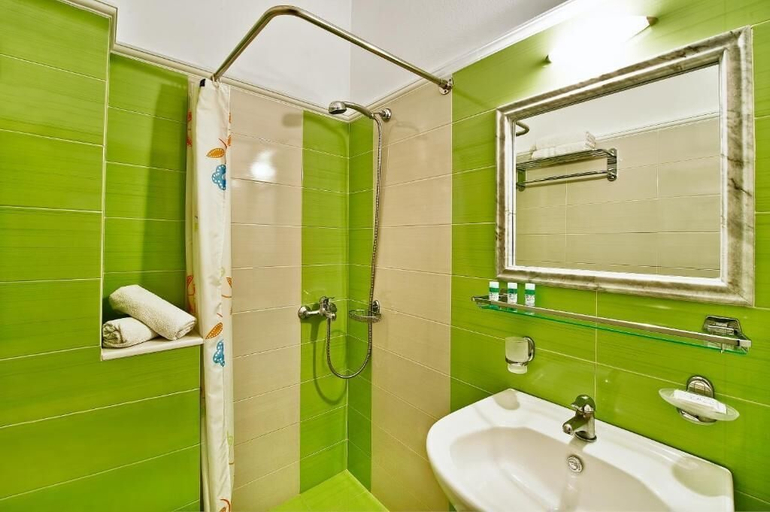 Bathroom 5, Petros Villa, South Aegean