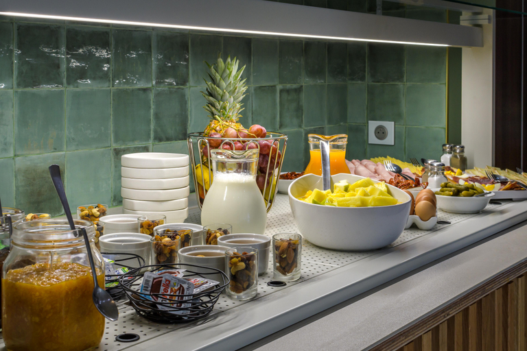 Food & Drinks 5, Residence Ajaccio Amiraute, Corse-du-Sud