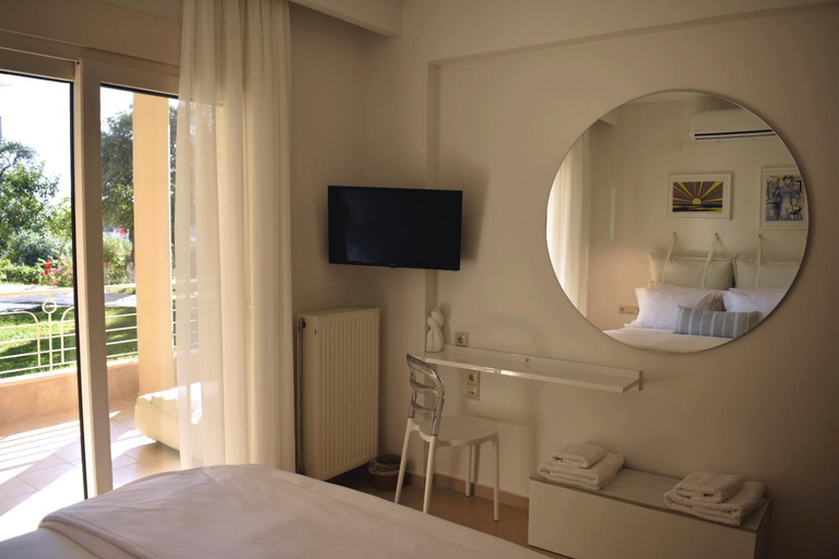 Bedroom 3, Gallery Suites Parga, Epirus