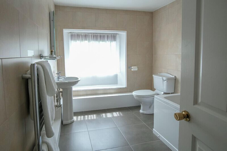Bathroom 4, Best Western Valley Hotel, Shropshire