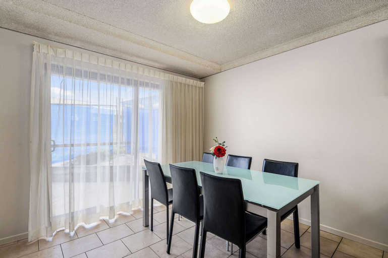 Dining Room 5