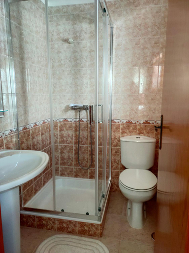 Others 2, Casa da Sao, Nazaré
