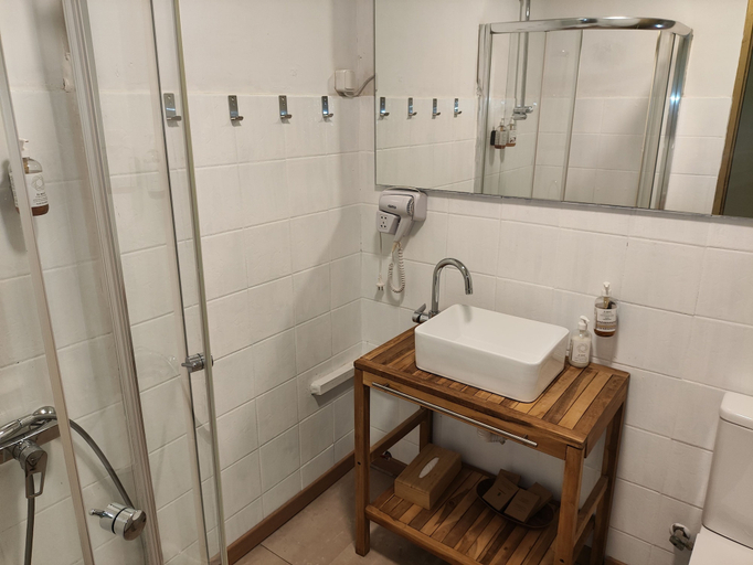 Bathroom 5, Ulysses Apartments Monastiraki, Attica