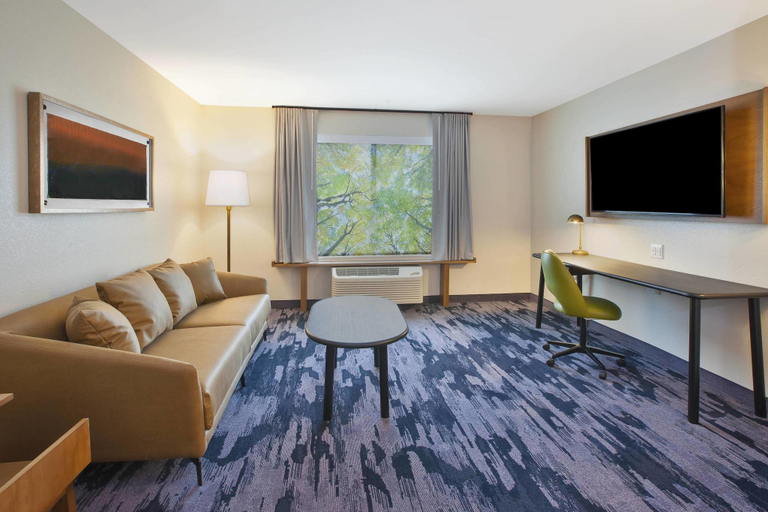 Bedroom 3, Fairfield Inn & Suites Flint Grand Blanc, Genesee
