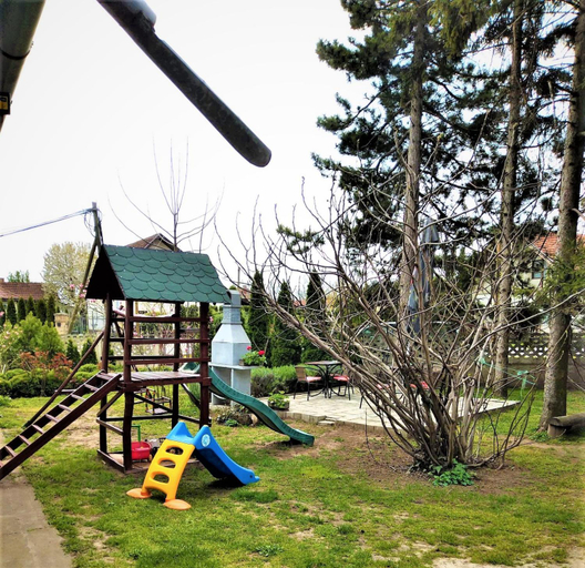Others 3, Rooms Masa, Subotica