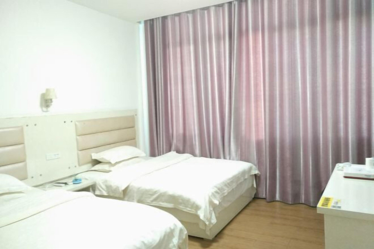 Bedroom 3, Yuyu Hotel, Qiannan Buyei and Miao
