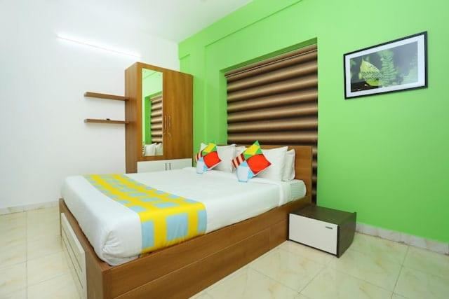 Bedroom 2, The Solo Apartments Kadavanthra, Ernakulam