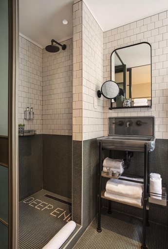 Bathroom 5, Moxy NYC Times Square, New York