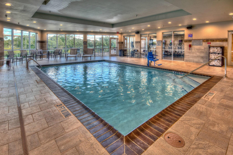 Sport & Beauty 5, Courtyard by Marriott Austin Northwest/Lakeline, Williamson