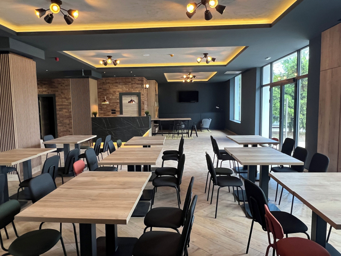 Food & Drinks 5, Sremsky Inn, Stara Pazova
