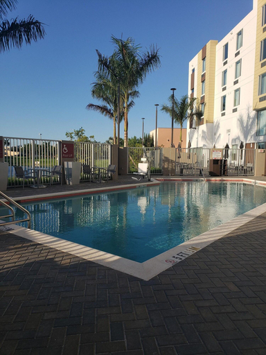 Sport & Beauty 5, TownePlace Suites by Marriott Miami Kendall West, Miami-Dade
