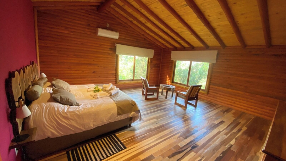 Bedroom 3, Piedra y Agua Eco Lodge, Guaraní