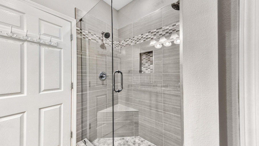 Bathroom 3, Beaches and Birdies, Walton