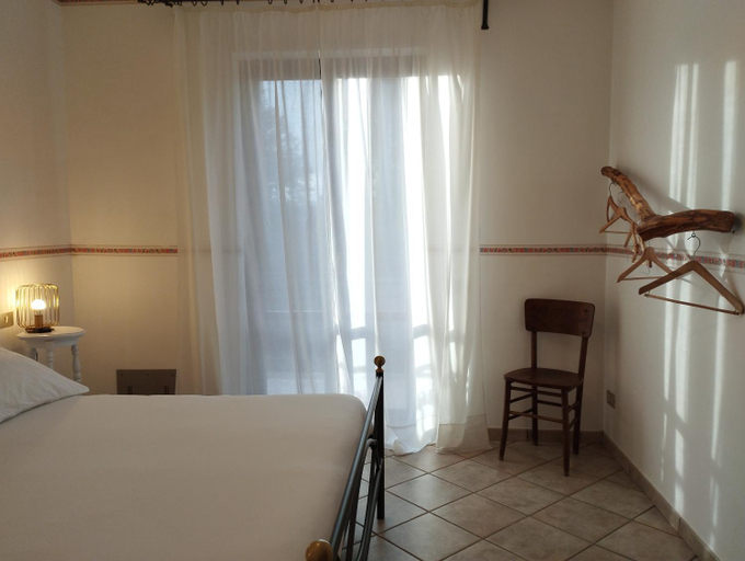 Others 5, Alloggio al 29, Viterbo
