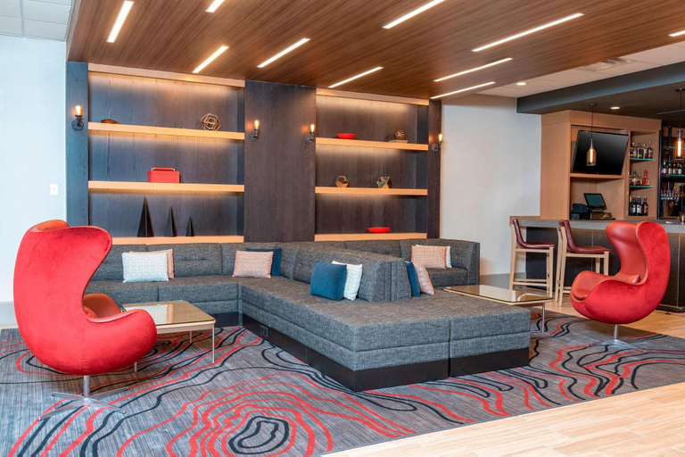 Public Area 2, Delta Hotels By Marriott Kalamazoo Conference Cent, Kalamazoo