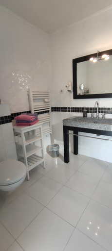 Others 5, Chambres d'hotes Les Iris, Alpes-Maritimes