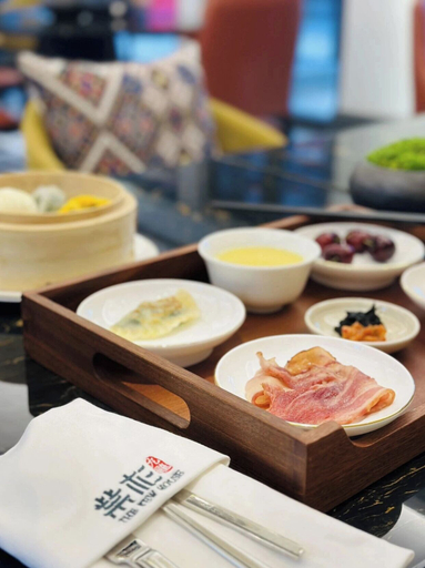 Food & Drinks 4, Wudang Moutain The Yew House, Shiyan