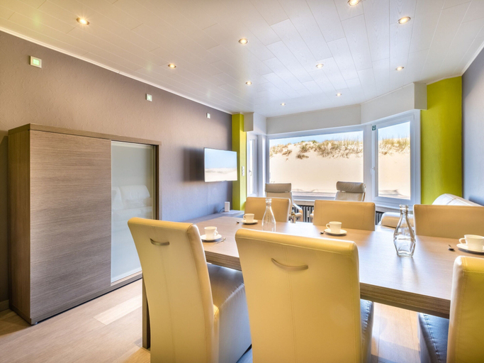 Others 5, Apartment Near Dunes With Sea View, West-Vlaanderen