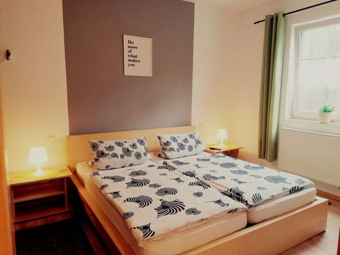Room 2, Holiday Apartment Kerstin, St. Wendel