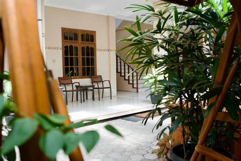 Exterior & Views 2, Garuda Setia Hotel, Purworejo