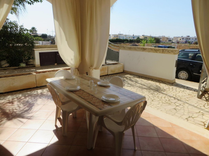 Others 5, Residence Giglio, Lecce