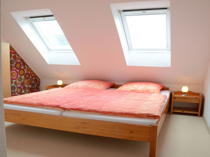 Room 4, Holiday Apartment "voss", Aurich