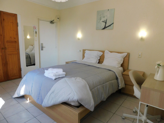 Bedroom 3, Hôtel Saint George, Vaucluse