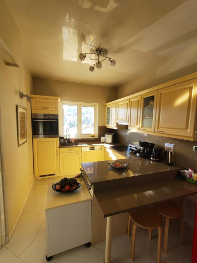 Others 5, Luxurious, Quiet, and Peaceful, 3 floor villa, 5km from Monaco, Alpes-Maritimes