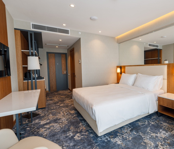 Bedroom 3, Piazza Epigraph, Batumi