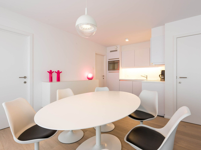 Others 5, Apartment With Sea View and Balcony in Belgium, West-Vlaanderen