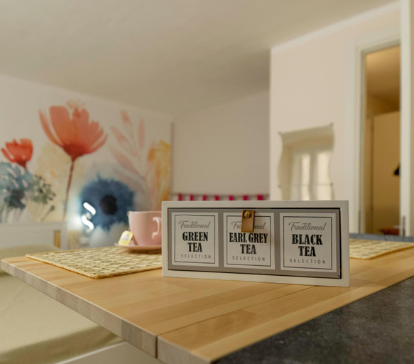 Others 2, Affittacamere Le Pescatrici, La Spezia