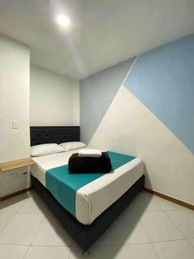 Bedroom 5, PICASSO 70, Medellín